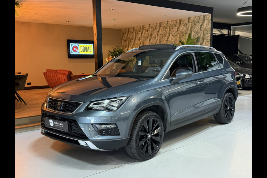 Seat Ateca 1.5 TSI Xcellence|Pano|Alcantara|19" Zwarte Velgen|360° Camera|Keyless|Sfeerverlichting|Virtueel Cockpit|Rijklaar