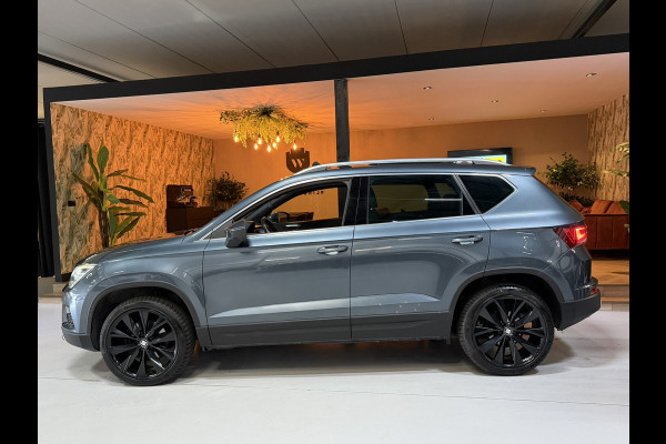 Seat Ateca 1.5 TSI Xcellence|Pano|Alcantara|19" Zwarte Velgen|360° Camera|Keyless|Sfeerverlichting|Virtueel Cockpit|Rijklaar