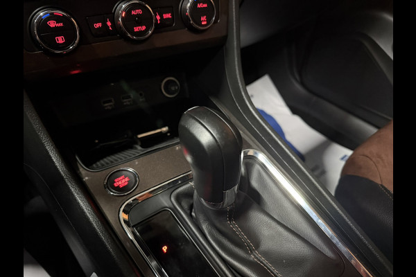 Seat Ateca 1.5 TSI Xcellence|Pano|Alcantara|19" Zwarte Velgen|360° Camera|Keyless|Sfeerverlichting|Virtueel Cockpit|Rijklaar