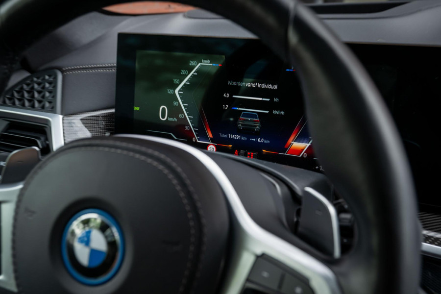 BMW X5 xDrive50e M-Sport Pro Pano Carbon H/K 22''