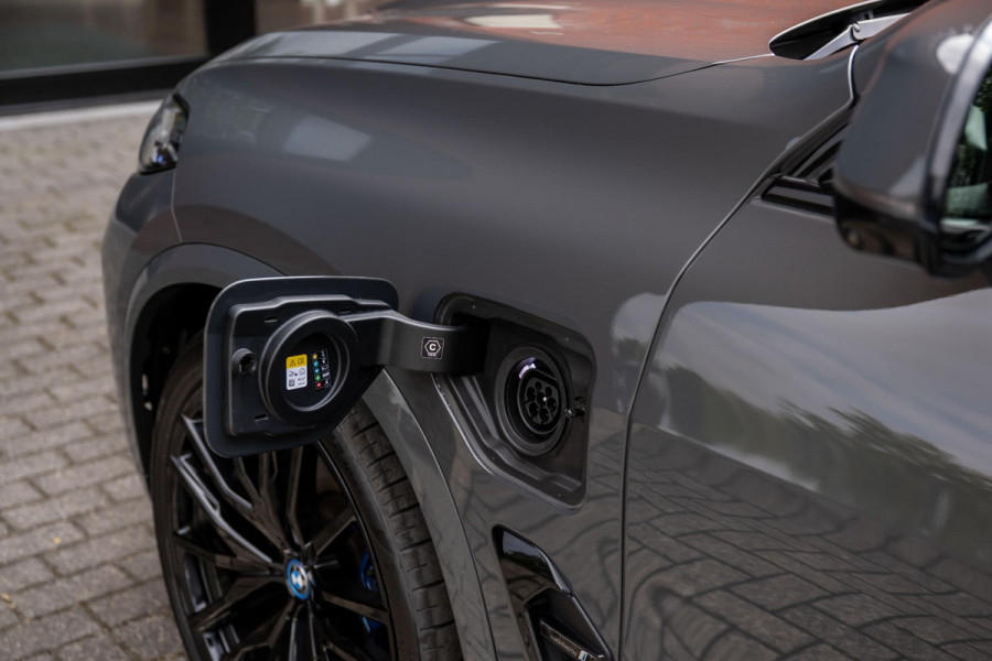BMW X5 xDrive50e M-Sport Pro Carbon H/K Merino 22''