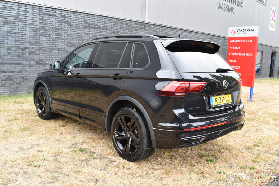 Volkswagen Tiguan 1.4 TSI eHybrid R-Line Business+ Facelift Black edition Plugin-hybride 1e eigenaar Pano 245pk IQ-light