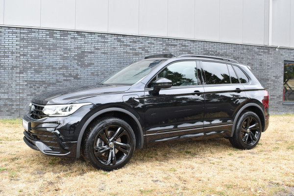 Volkswagen Tiguan 1.4 TSI eHybrid R-Line Business+ Facelift Black edition Plugin-hybride 1e eigenaar Pano 245pk IQ-light