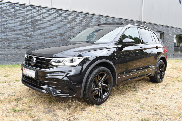Volkswagen Tiguan 1.4 TSI eHybrid R-Line Business+ Facelift Black edition Plugin-hybride 1e eigenaar Pano 245pk IQ-light