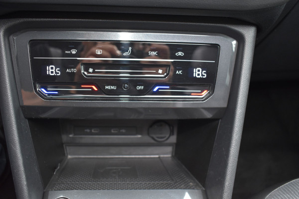 Volkswagen Tiguan 1.4 TSI eHybrid R-Line Business+ Facelift Black edition Plugin-hybride 1e eigenaar Pano 245pk IQ-light