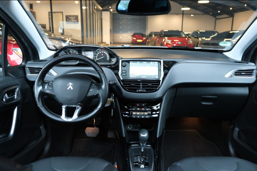 Peugeot 2008 1.2 PureTech Allure *PANORAMADAK* D-Riem V.V |Slechts 77.528km Compleet Onderhouden|