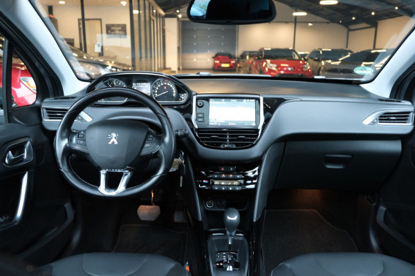 Peugeot 2008 1.2 PureTech Allure *PANORAMADAK* D-Riem V.V |Slechts 77.528km Compleet Onderhouden|