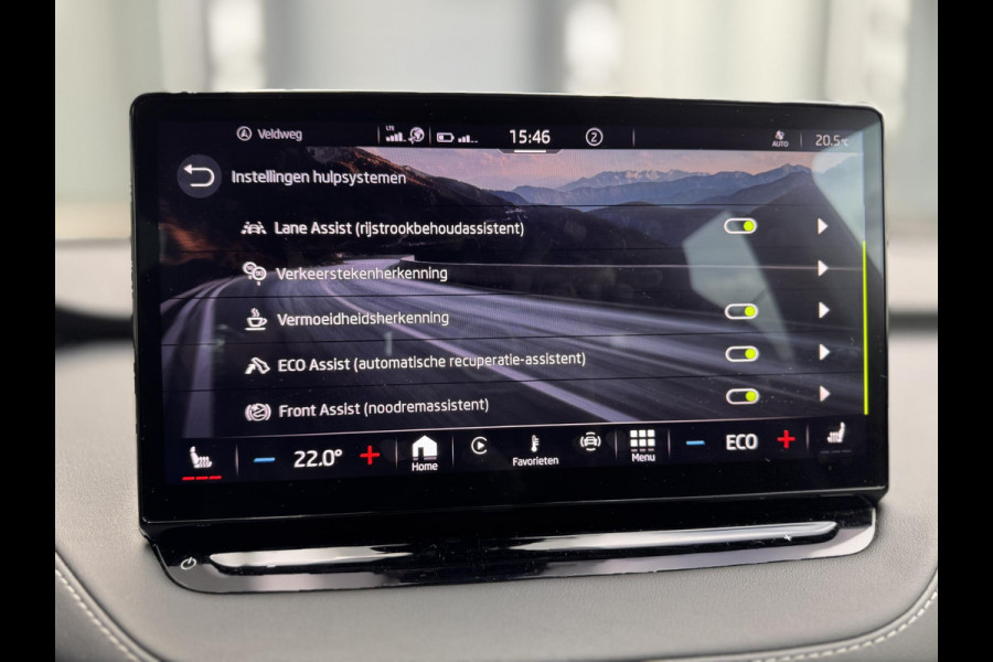 Škoda ENYAQ iV 60 Sportline | SOH: 93,4% | Elektr. Trekhaak| Matrix LED Verlichting | stuur/stoel verwarming | Cruise Control | Navi | Carplay | Camera |