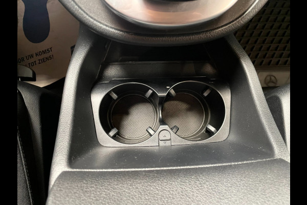 Mercedes-Benz V-Klasse 300d Lang DC Avantgarde/240 PK/PANO/NAVI/MARGE