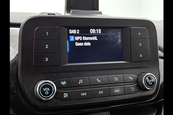 Ford Fiesta 1.1 Trend | LM VELGEN | VERWARMDE VOORRUIT | PARK. SENSOREN