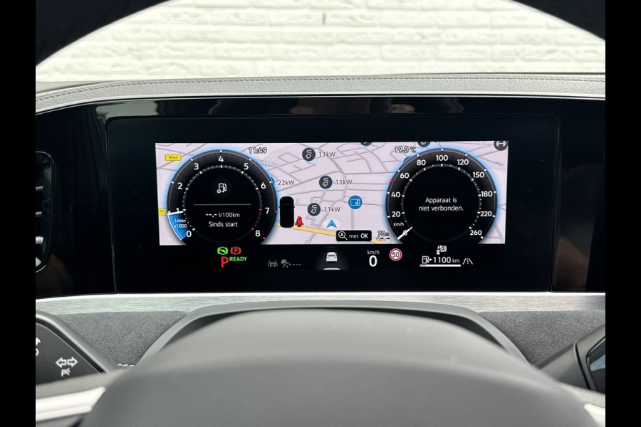 Volkswagen Passat Variant 1.5 eTSI R-Line Panorama Massage stoelen Sfeer verlichting All season banden Bomvolle uitvoering
