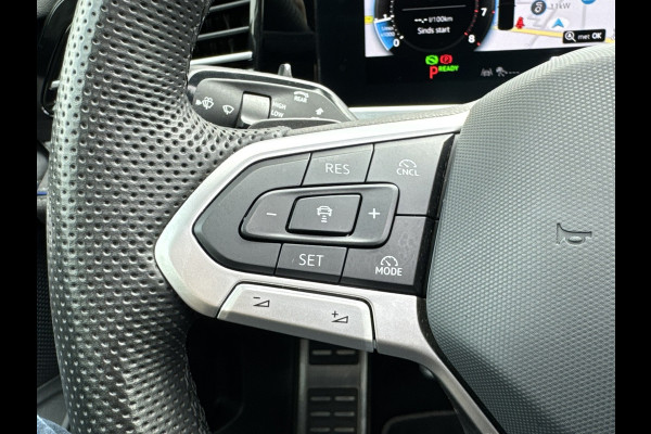 Volkswagen Passat Variant 1.5 eTSI R-Line Panorama Massage stoelen Sfeer verlichting All season banden Bomvolle uitvoering