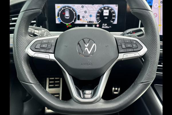 Volkswagen Passat Variant 1.5 eTSI R-Line Panorama Massage stoelen Sfeer verlichting All season banden Bomvolle uitvoering