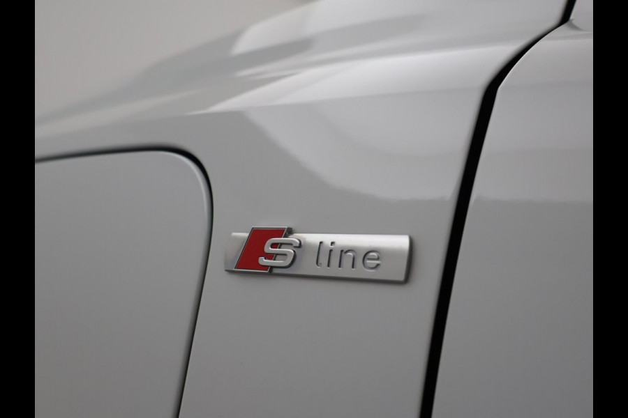 Audi Q3 45 TFSIe 245 PK S-LINE + SONOS AUDIO | PANORAMA | ADAPTIEF ONDERSTEL | ACC | MEMORY | SFEER