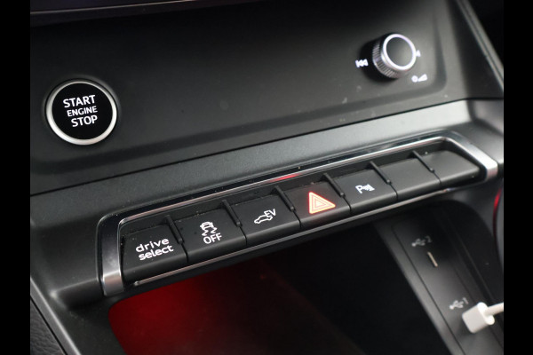 Audi Q3 45 TFSIe 245 PK S-LINE + SONOS AUDIO | PANORAMA | ADAPTIEF ONDERSTEL | ACC | MEMORY | SFEER