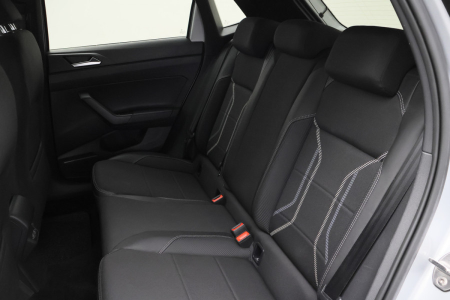 Volkswagen Polo 1.0 TSI Highline R-Line LED, Virtual Cockpit, Climate, Apple Carplay, ACC, PDC, 17"