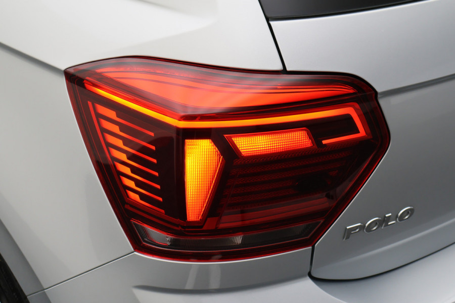 Volkswagen Polo 1.0 TSI Highline R-Line LED, Virtual Cockpit, Climate, Apple Carplay, ACC, PDC, 17"