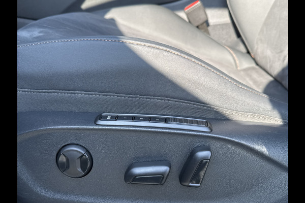 CUPRA Terramar 1.5 eTSI 150PK DSG BUSINESS HEAD-UP/NAVI/CAMERA/LEDER/MATRIX