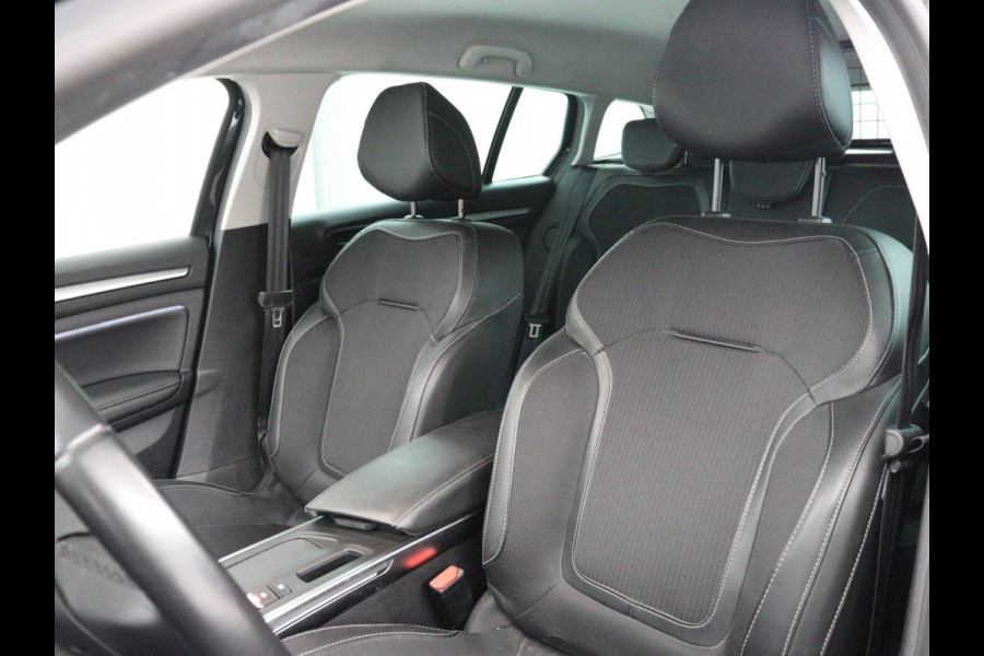 Renault Mégane Estate 1.3 TCe Intens | Half leder | Cruise control | Park assist | Navigatie | Bluetooth | Virtueel dasboard | Climate control