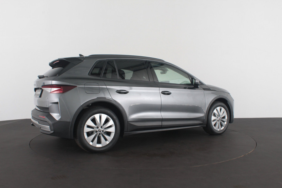 Škoda Elroq 60 Business Edition > Warmtepomp/Winterpakket/Graphite Grey Metallic