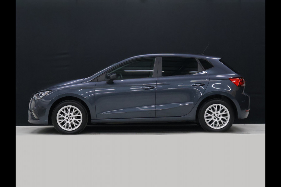 Seat Ibiza 1.0 TSI Style Business Intense Plus [APPLE CARPLAY, ANDROID, STOELVERWARMING, CAMERA, LED, PDC V+A, NAVIGATIE, DIGITAL DASH, CRUISE CONTROL, CLIMATE CONTROL, BLUETOOTH, NIEUWSTAAT]