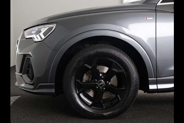 Audi Q3 35 TFSI S Line 150pk | Navigatie | Climatronic | Matrix Led koplampen | Parkeercamera | B&O Audio| Adaptive cruise controle