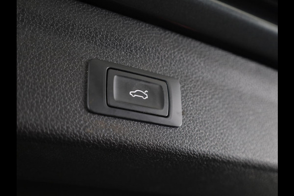 Audi Q3 35 TFSI S Line 150pk | Navigatie | Climatronic | Matrix Led koplampen | Parkeercamera | B&O Audio| Adaptive cruise controle