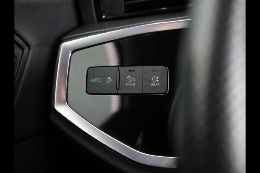 Audi Q3 35 TFSI S Line 150pk | Navigatie | Climatronic | Matrix Led koplampen | Parkeercamera | B&O Audio| Adaptive cruise controle