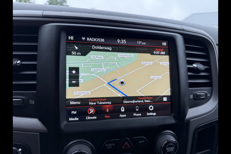 Dodge Ram 1500 CLASSIC 4x4 / Prins LPG / luchtvering achter / trekhaak 3500 kg / 5 persoons / lease vanaf € 619 / cruise en climate control / navigatie / vaste prijs rijklaar € 37.750 ex btw