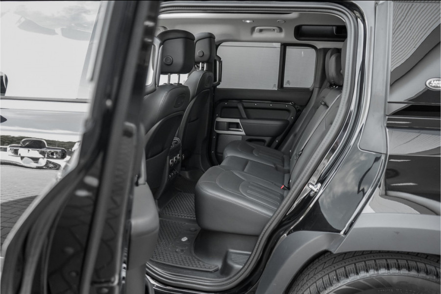 Land Rover Defender 110 2.0 P400e 110 HSE Pano Trekhaak ACC 22"