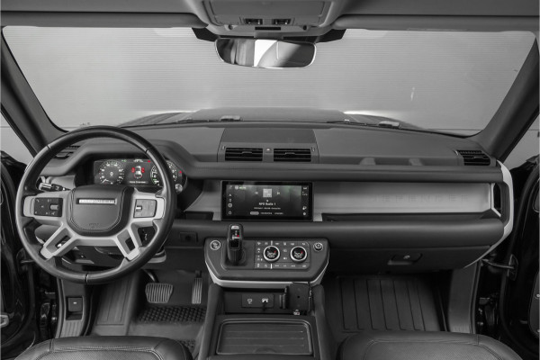 Land Rover Defender 110 2.0 P400e 110 HSE Pano Trekhaak ACC 22"