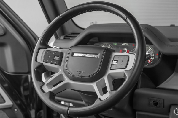 Land Rover Defender 110 2.0 P400e 110 HSE Pano Trekhaak ACC 22"