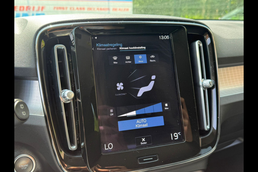 Volvo XC40 1.5 T4 PHEV 211PK AUT. RECHARGE INSCRIPTION TREKHAAK/NAVI/CAMERA/CARPLAY