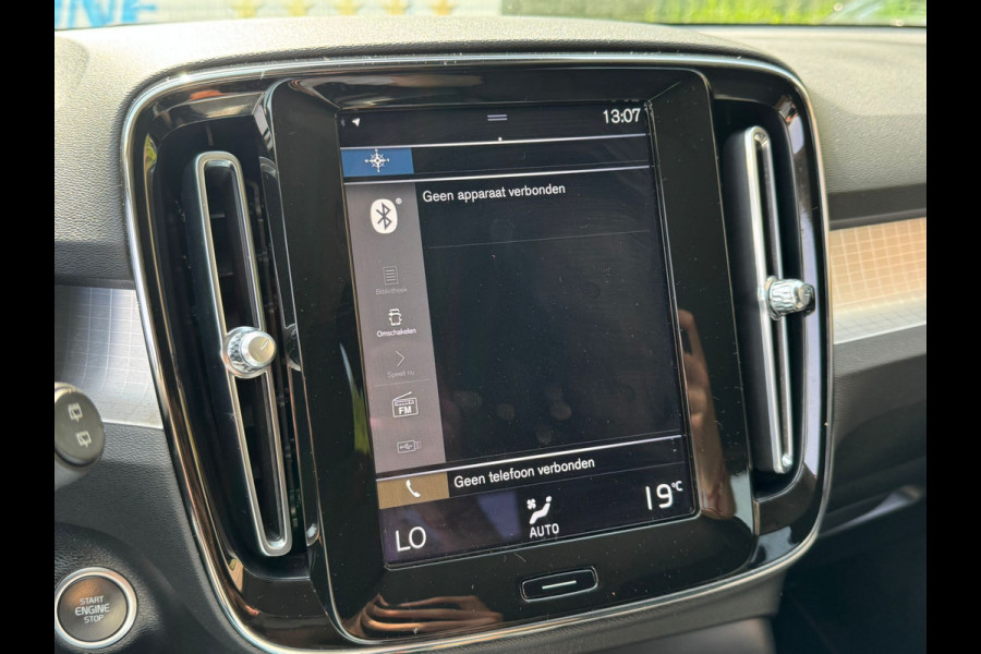 Volvo XC40 1.5 T4 PHEV 211PK AUT. RECHARGE INSCRIPTION TREKHAAK/NAVI/CAMERA/CARPLAY