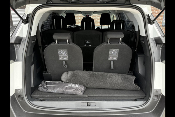Peugeot 5008 1.2 PureTech Active 2e Eigenaar|7-zits|Carplay|i-Cockpit|Cruise|Stoelverwarming|PDC|Goed Onderhouden|Nieuwe APK bij Aflevering