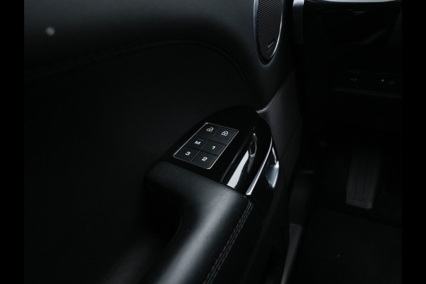 Land Rover Range Rover Sport D300 Autobiography Dynamic (INCL.BTW) Aut. *PANO | HEAD-UP | LEATHER | FULL-LED | MEMORY-PACK | TOP-VIEW | BLIND-SPOT | MERIDIAN-SOUND | DIGI-COCKPIT | HEATED-COMFORTSEATS | PRIVACY-GLASS | SHIFT-PADDLES | TOWBAR | 22'