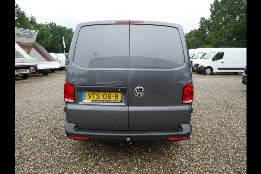 Volkswagen Transporter 2.0TDI 110PK L2 Airco cruise carplay 3-zits deuren