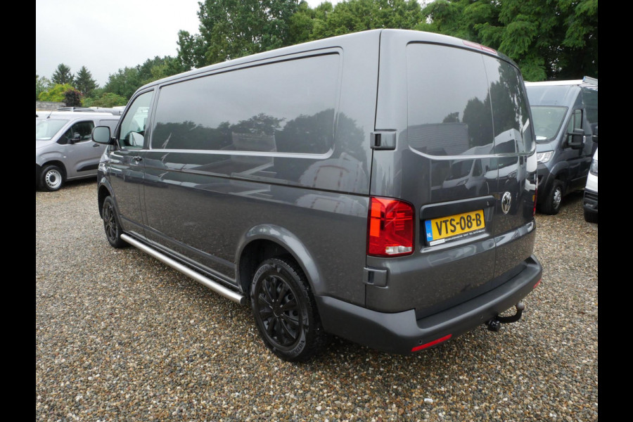 Volkswagen Transporter 2.0TDI 110PK L2 Airco cruise carplay 3-zits deuren