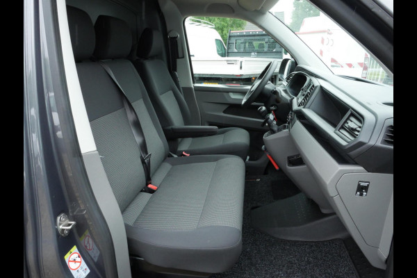 Volkswagen Transporter 2.0TDI 110PK L2 Airco cruise carplay 3-zits deuren