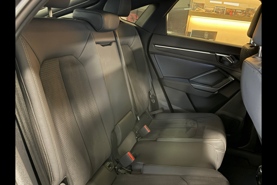 Audi Q3 Sportback 35 TFSI 3X S line Panorama Camera Keyless