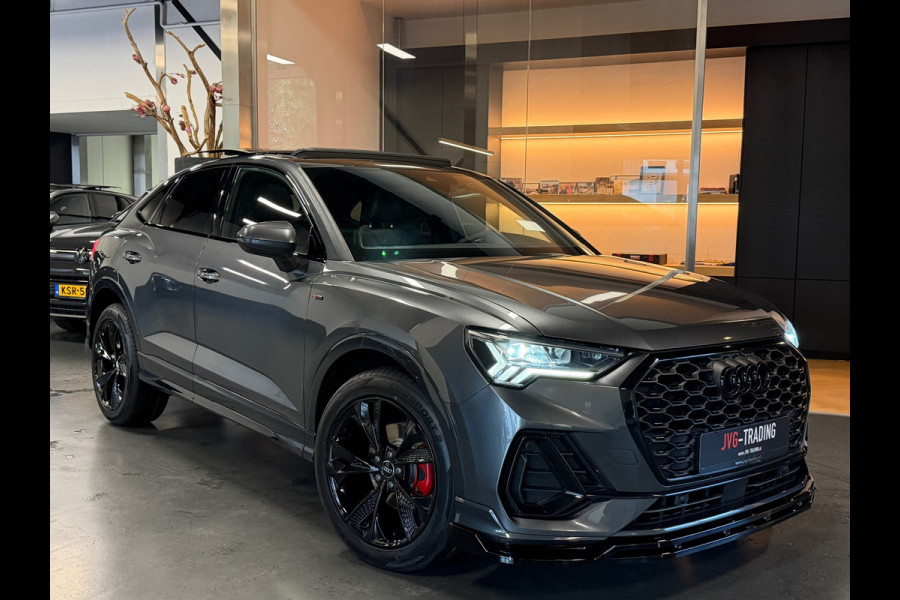 Audi Q3 Sportback 35 TFSI 3X S line Panorama Camera Keyless