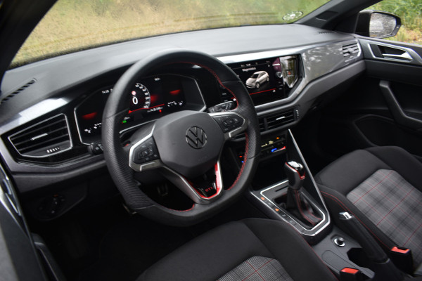 Volkswagen Polo GTI 2.0 TSI 210PK DSG STOELVERW VIRTUAL/IQ-LED/CARPLAY
