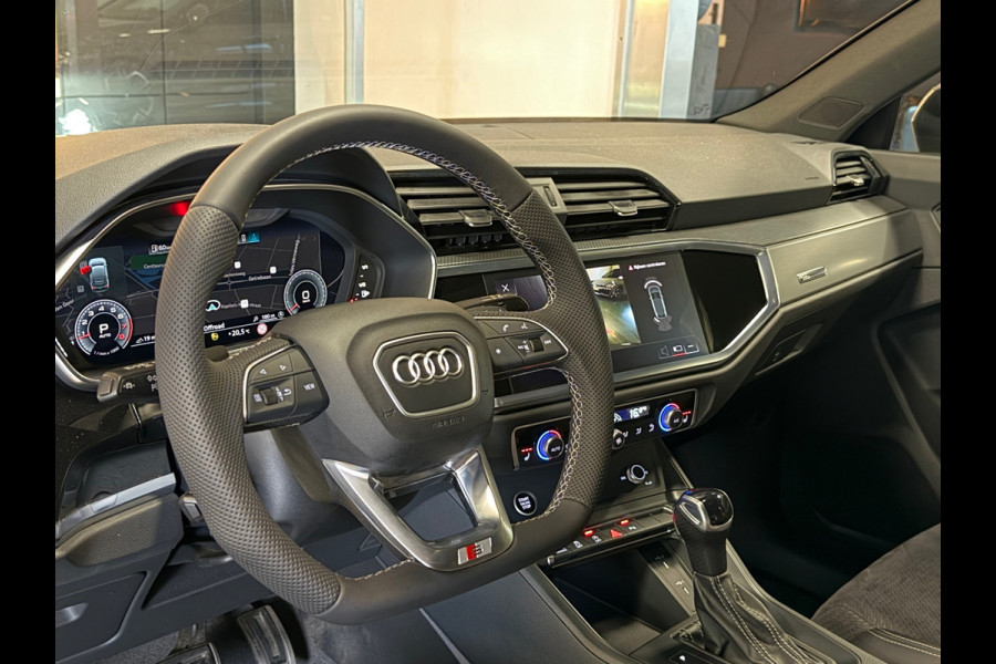 Audi Q3 Sportback 35 TFSI 3X S line Panorama Camera Keyless