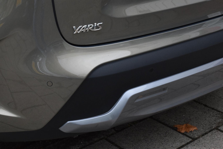Toyota Yaris Cross 1.5 Hybrid Adventure|Pano|Winterpack|Camera