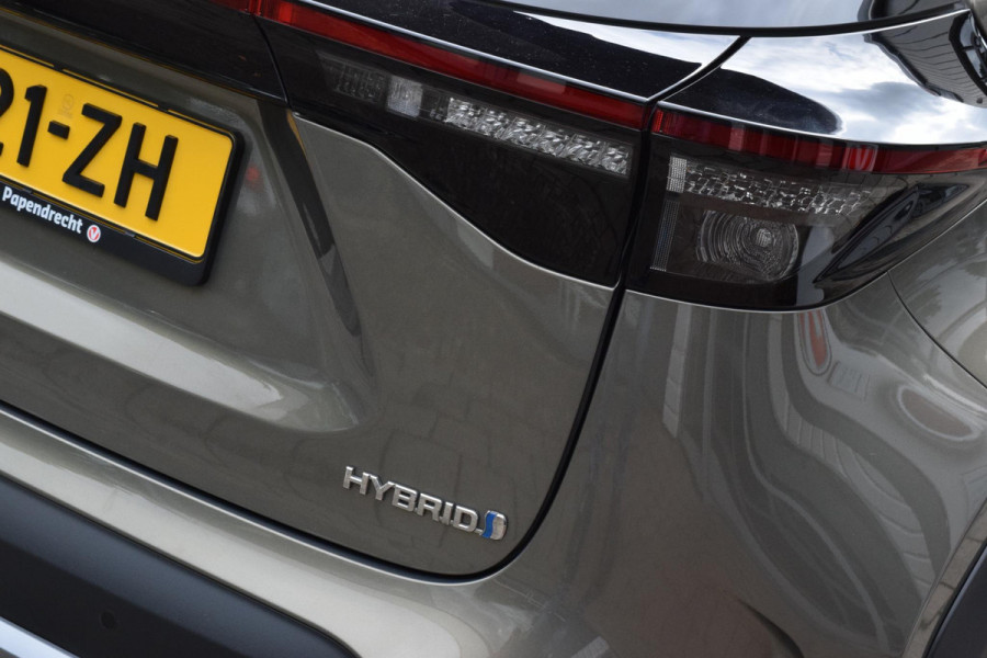 Toyota Yaris Cross 1.5 Hybrid Adventure|Pano|Winterpack|Camera