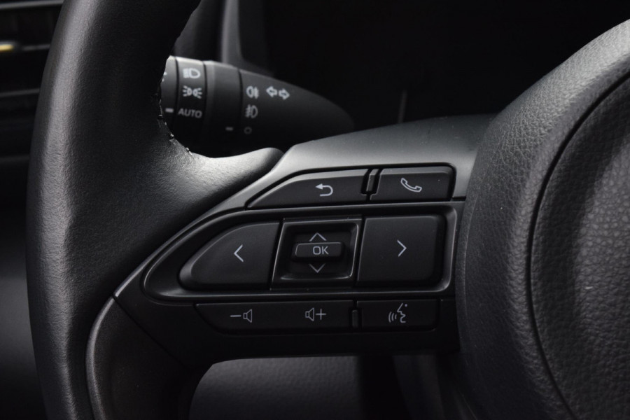 Toyota Yaris Cross 1.5 Hybrid Adventure|Pano|Winterpack|Camera