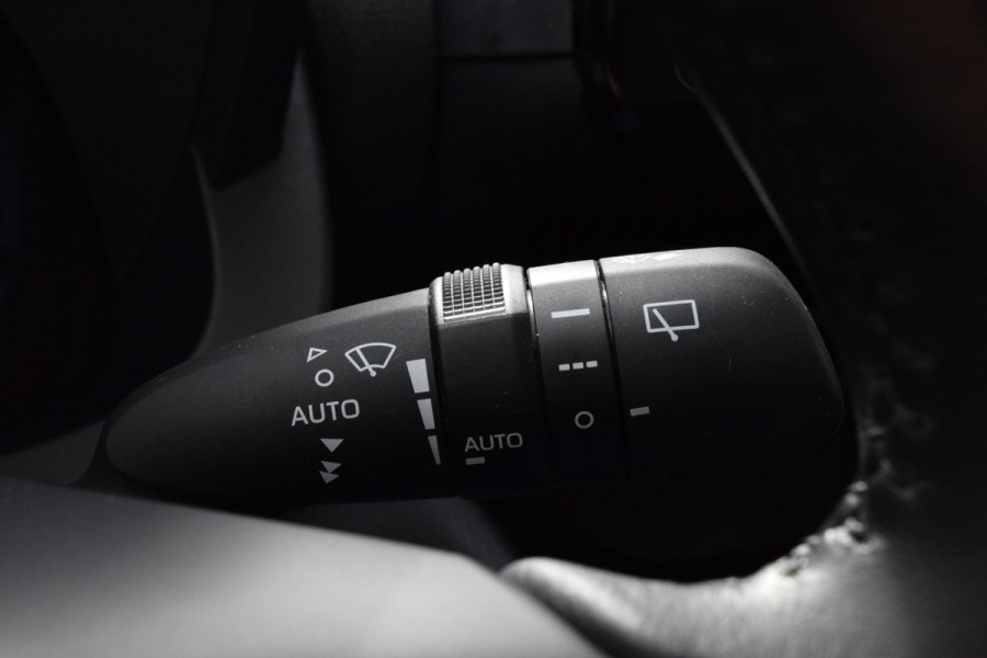 Toyota Yaris Cross 1.5 Hybrid Adventure|Pano|Winterpack|Camera