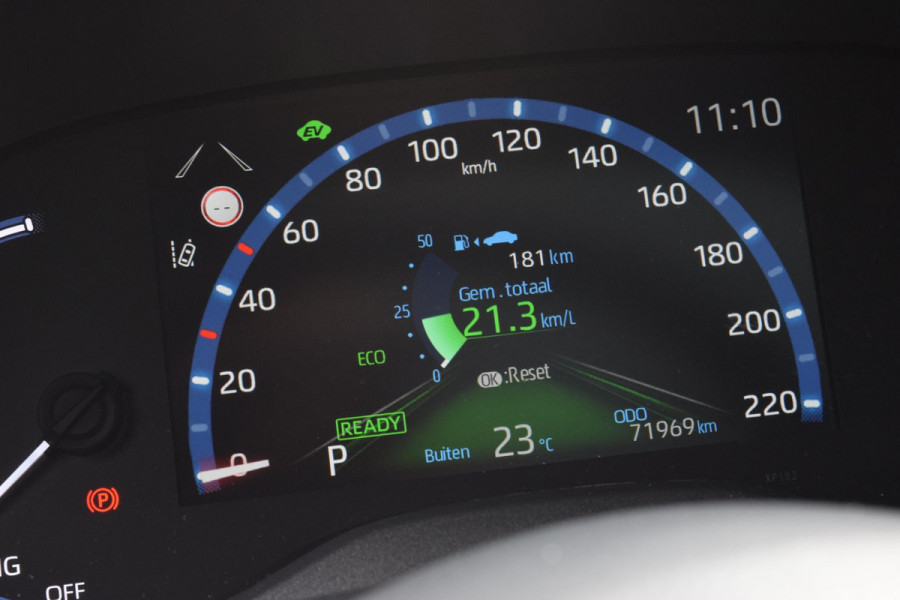 Toyota Yaris Cross 1.5 Hybrid Adventure|Pano|Winterpack|Camera