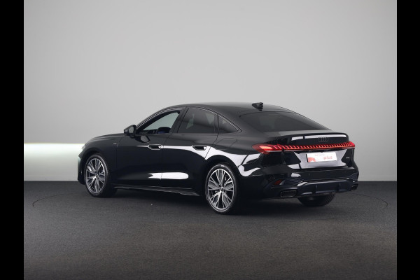 Audi A5 Limousine S edition 2.0 TFSI e 299 pk | Techniek pakket plus | Premium pakket | Optiekpakket zwart-glanzend | Trekhaak, elektr. wegklapbaar |