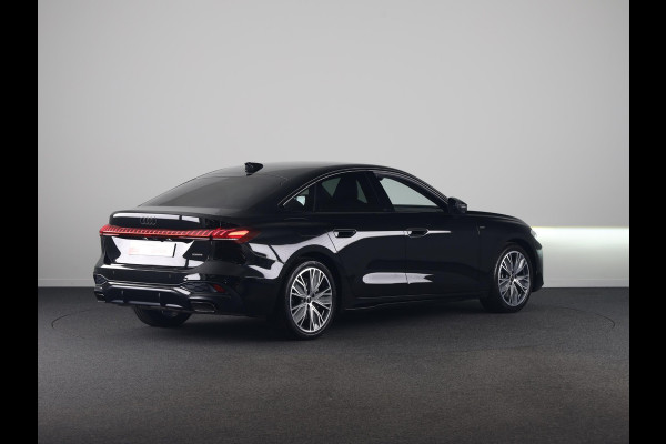 Audi A5 Limousine S edition 2.0 TFSI e 299 pk | Techniek pakket plus | Premium pakket | Optiekpakket zwart-glanzend | Trekhaak, elektr. wegklapbaar |
